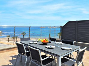 Apartment | Exterior - Apartment in L'escala Near Beaches & Empuries (L'Escala)