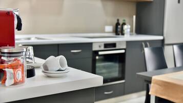 Luxury Apartment, City View | Private kitchen | Espresso maker, coffee/tea maker, electric kettle