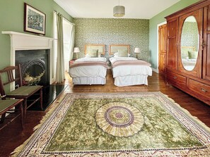 5 habitaciones, wifi gratis y ropa de cama 