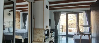 Charming Cabin Bran 1-bedroom cabin