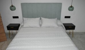 3 間睡房、熨斗/熨衫板、可攜式嬰兒床、免費 Wi-Fi