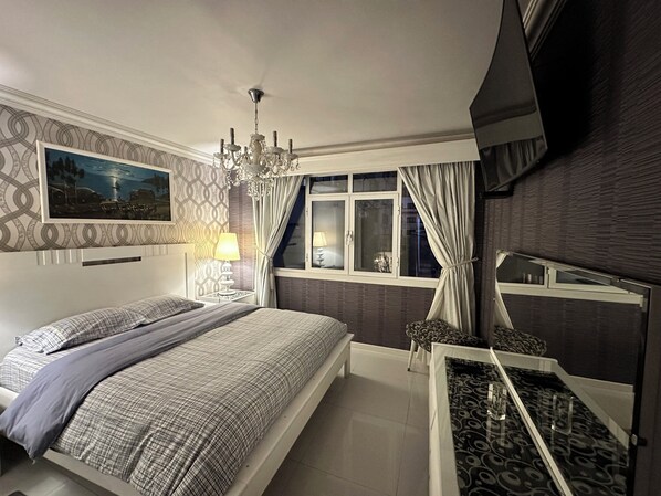 3 Schlafzimmer, laptopgeeigneter Arbeitsplatz, Bügeleisen/Bügelbrett