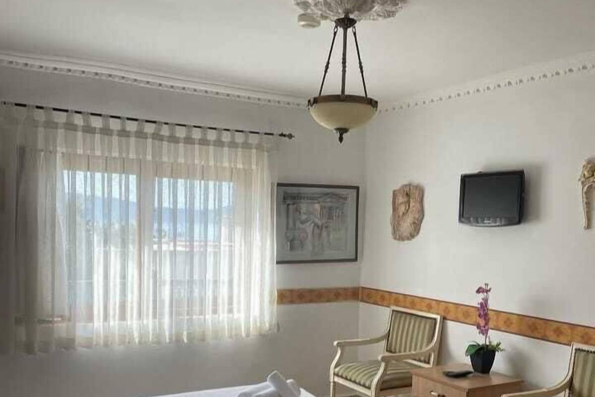 Deniz Manzarali Dizayn Oda, Sigara Icilemez | เตารีด/โต๊ะรีดผ้า, Wi-Fi ฟรี, ผ้าปูที่นอน