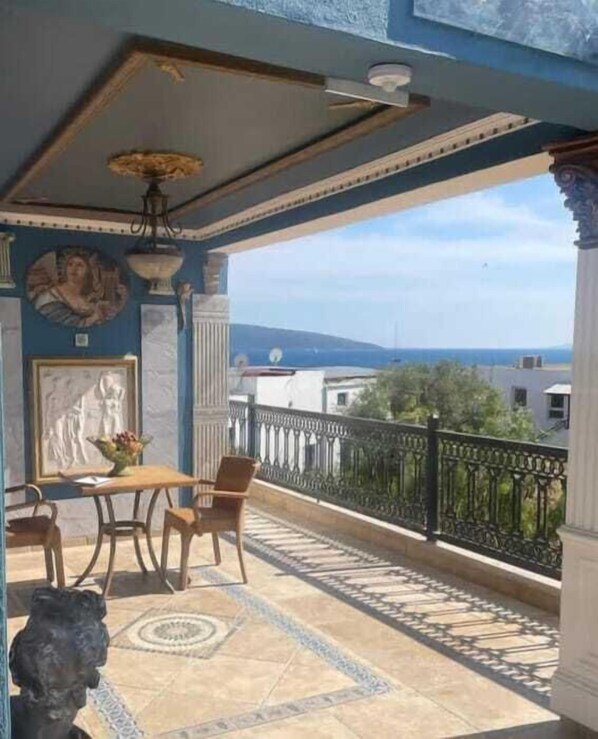 Bodrum Kalesi & Liman Manzarali Tek kisilik Oda, Sigara Icilemez