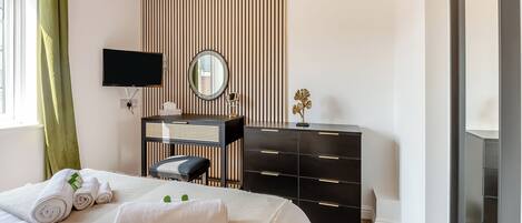 2 chambres, Wi-Fi gratuit, draps fournis