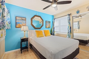 2 bedrooms, iron/ironing board, free WiFi, bed sheets - Charming Tropical Kihei Gardens 2-Bed Suite (Kihei)