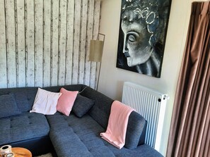 Living area - Luxury, space, comfort and nature for two: The Veluwe Happy Together! (Epe)