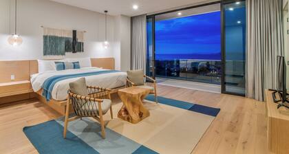 Dream vacation on the best beach resort in Costa Rica, just a click away.