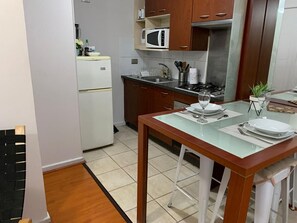 Fridge, microwave, oven, electric kettle - Apartment in downtown santiago (Santiago)