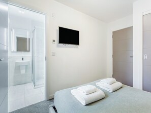 3 Schlafzimmer, kostenloses WLAN, Bettwäsche