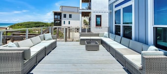 Goodwinds: Gulf-Front 4bd/3.5ba House on North Cape - Private & Spacious