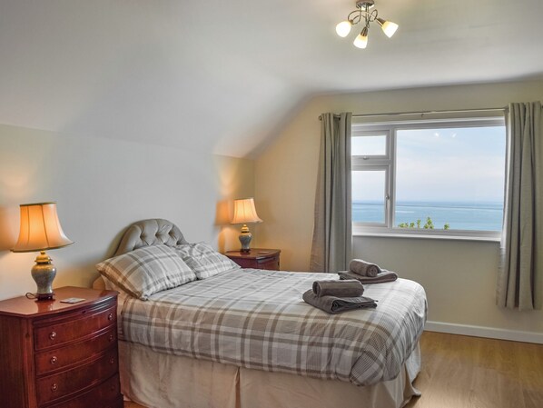 4 habitaciones, wifi gratis y ropa de cama 