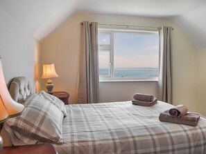 4 bedrooms, free WiFi, bed sheets