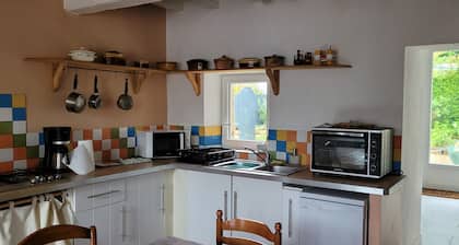 Renovated country house in an artists' village!