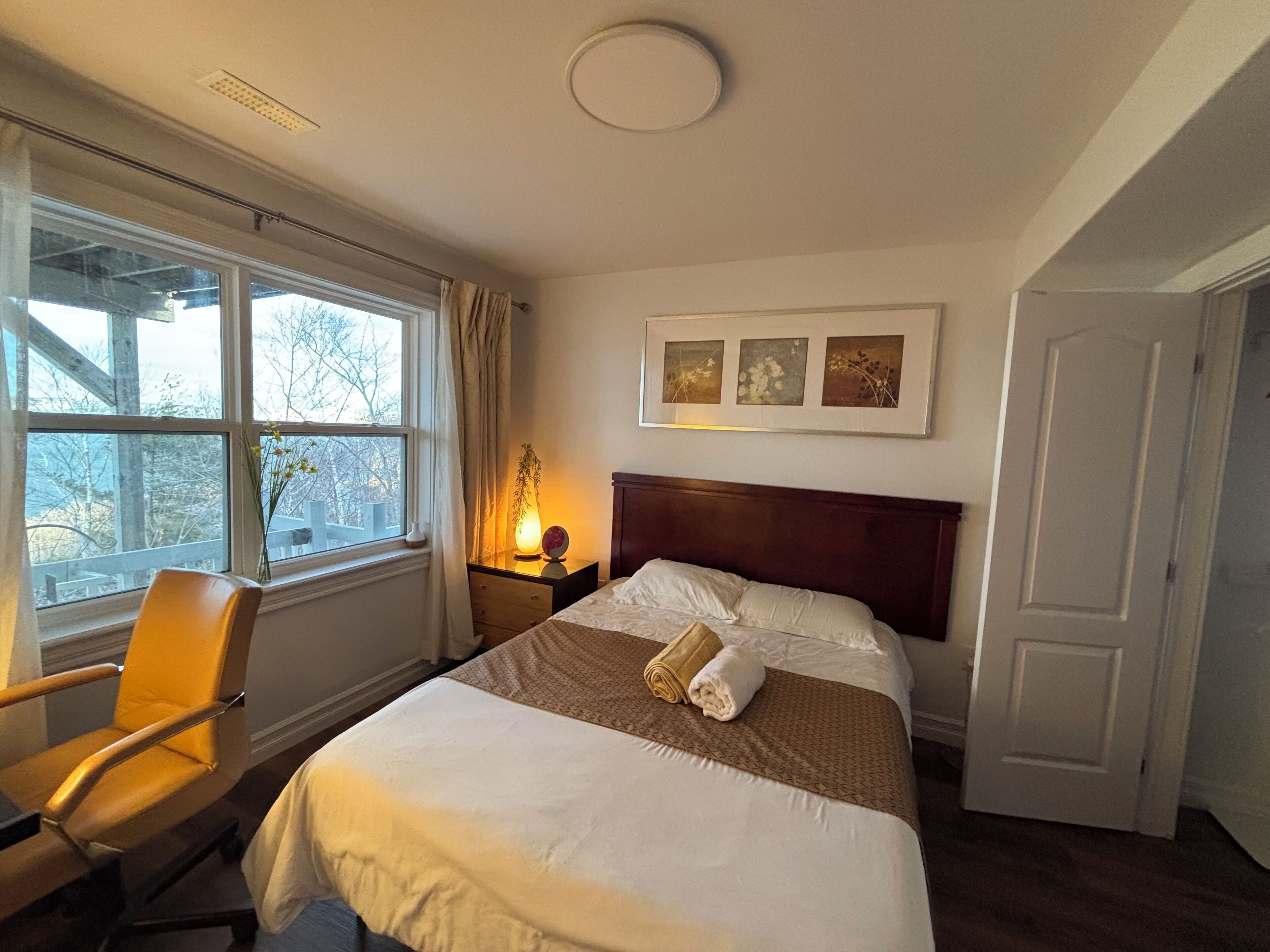 1 chambre, fer et planche à repasser, Wi-Fi, literie fournie