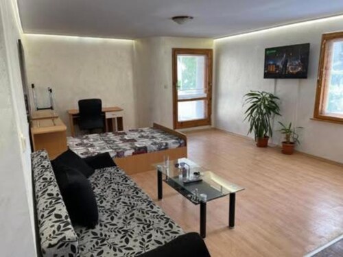 Varna Apartment - 5 minute walk from the beaches and the Sea Garden