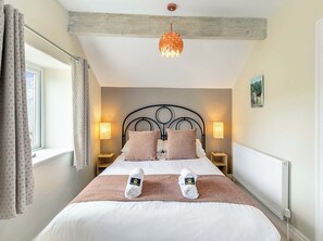 2 bedrooms, free WiFi, bed sheets