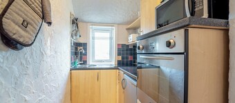 2 bedroom accommodation in TROON