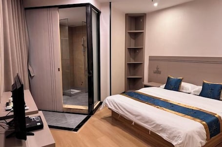 Room. Hengxian Huashi Baijie Hotel