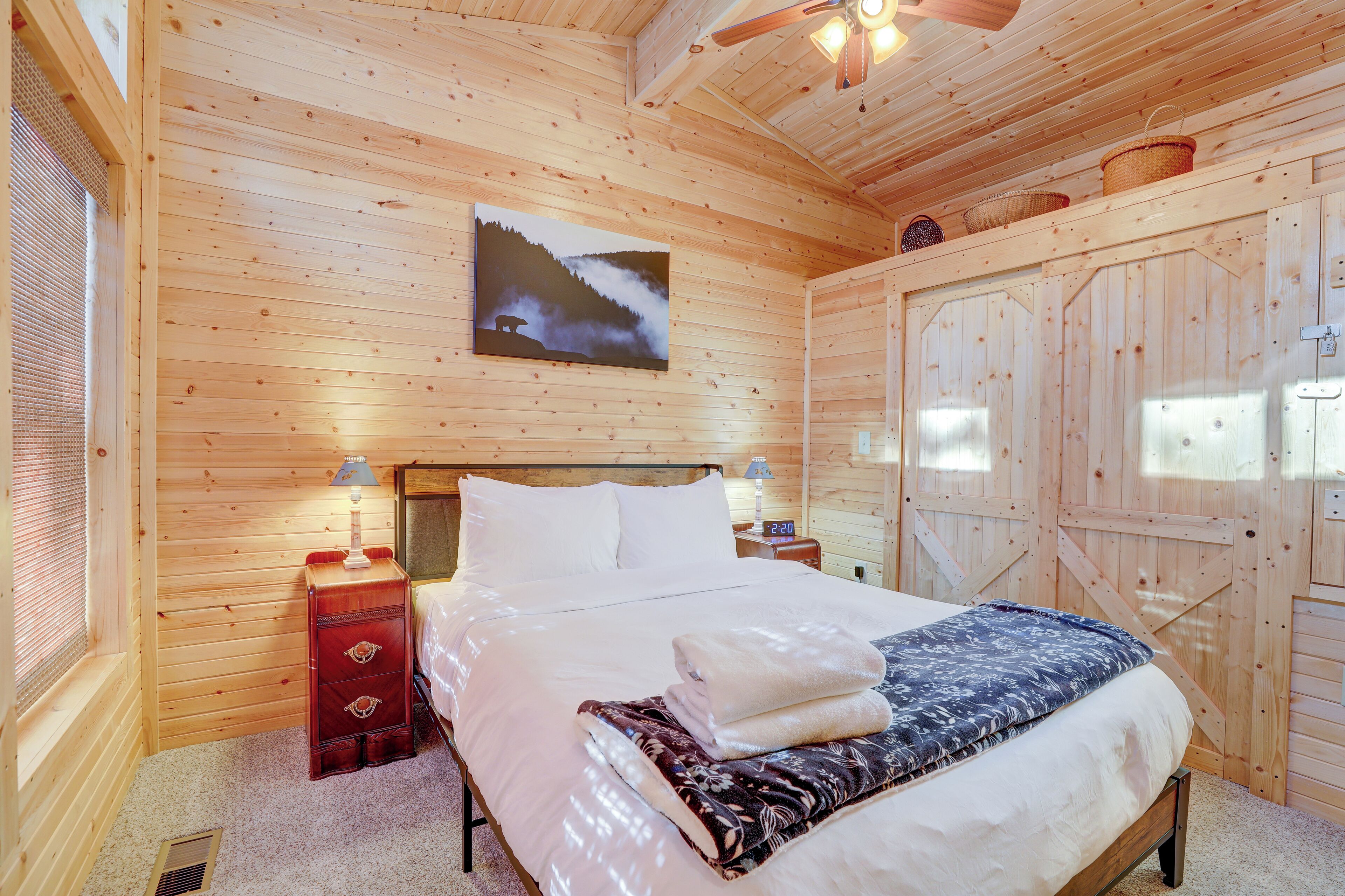 3 chambres, fer et planche à repasser, Wi-Fi gratuit, draps fournis