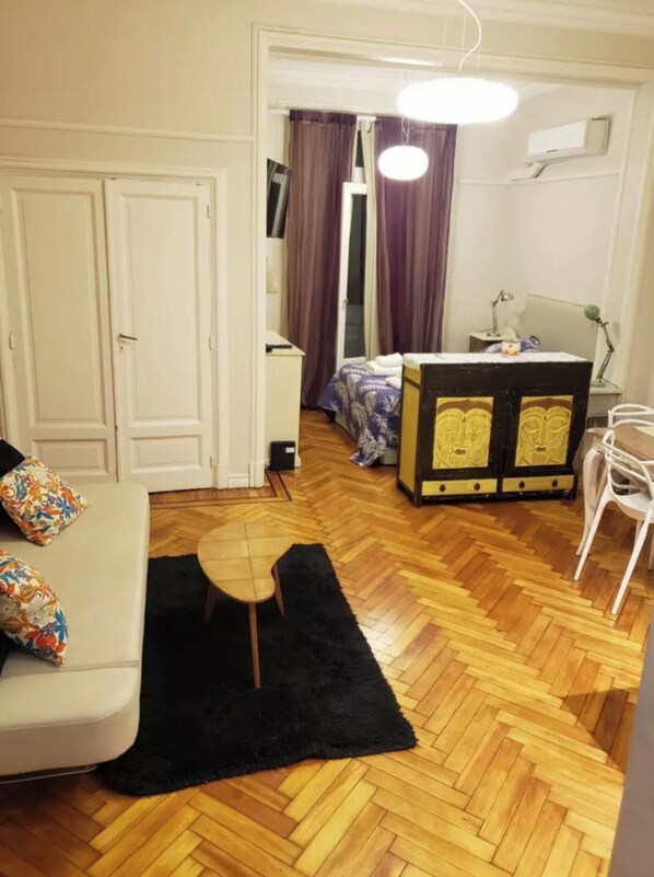 1 sovrum, strykjärn/strykbräda, wi-fi och sängkläder