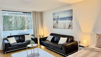 4 Schlafzimmer, Bügeleisen/Bügelbrett, WLAN, Bettwäsche