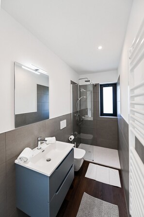 Apartment, 1 Bedroom, City View | Bathroom - Lugano Suite Modern Concept 5 (Lugano)
