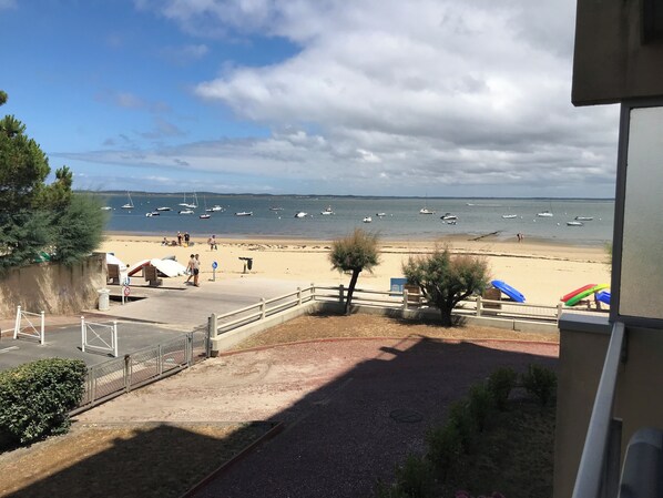 Accommodatie ligt op het strand