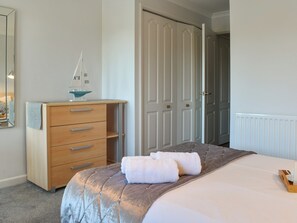 2 chambres, Wi-Fi gratuit, draps fournis