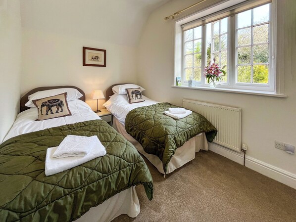 3 bedrooms, free WiFi, bed sheets