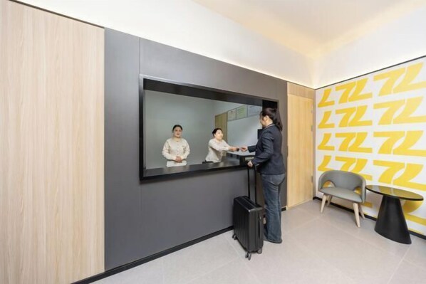 Lobby - 7 Days Inn (Beijing South Railway Station Jiaomen West Subway Station Branch) (Beijing)