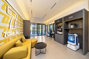 Lobby lounge - 7 Days Inn (Beijing South Railway Station Jiaomen West Subway Station Branch) (Beijing)