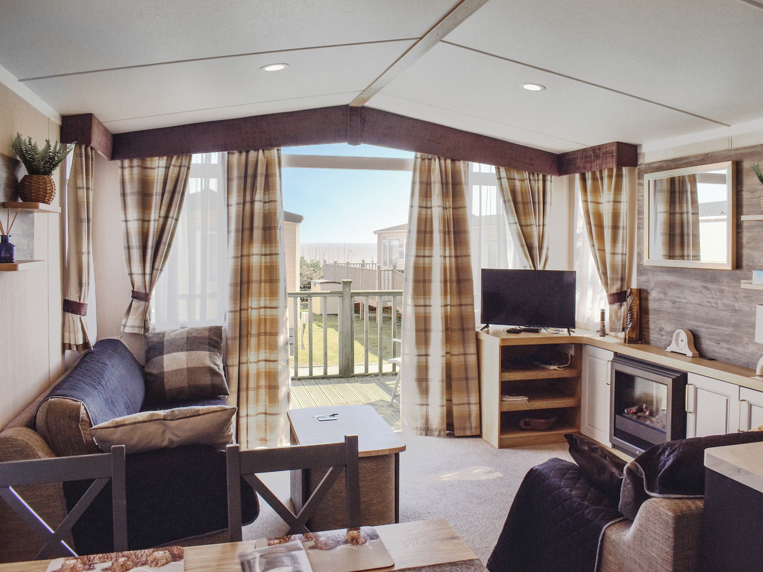 Open plan living space | Daisy, Corton, near Lowestoft