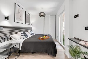 4 bedrooms, iron/ironing board, travel crib, WiFi - LF Luxury Apartment (Málaga)