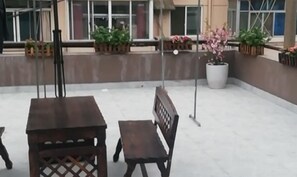 Terrace/patio - Pebble Motel (Shanghai Lujiazui Yaohan Nanquan North Road) (Shanghai)