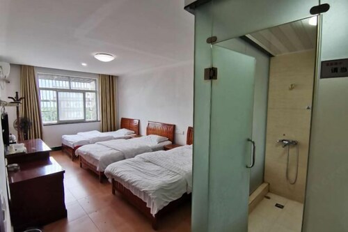 Feixiang Express Inn