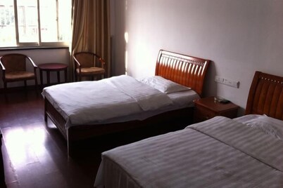 Feixiang Express Inn