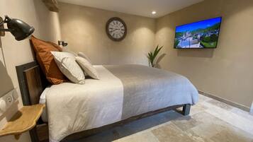 1 dormitorio, cuna de viaje, wifi y ropa de cama