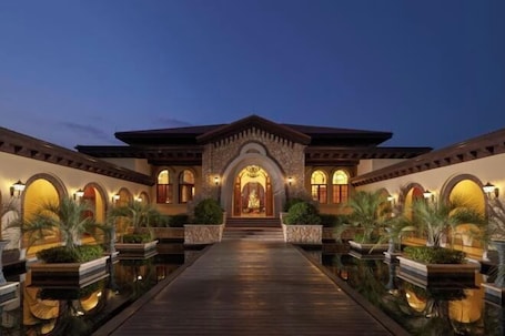 Exterior. Longmen Poly Tour Nankunshan Holiday Villa