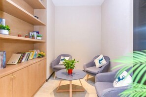 Ảnh chưa phân loại, 5 trong số 34 ảnh, nút