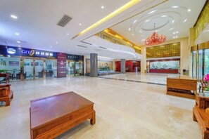 Interior - Pingyu Hotel (Pingyu)