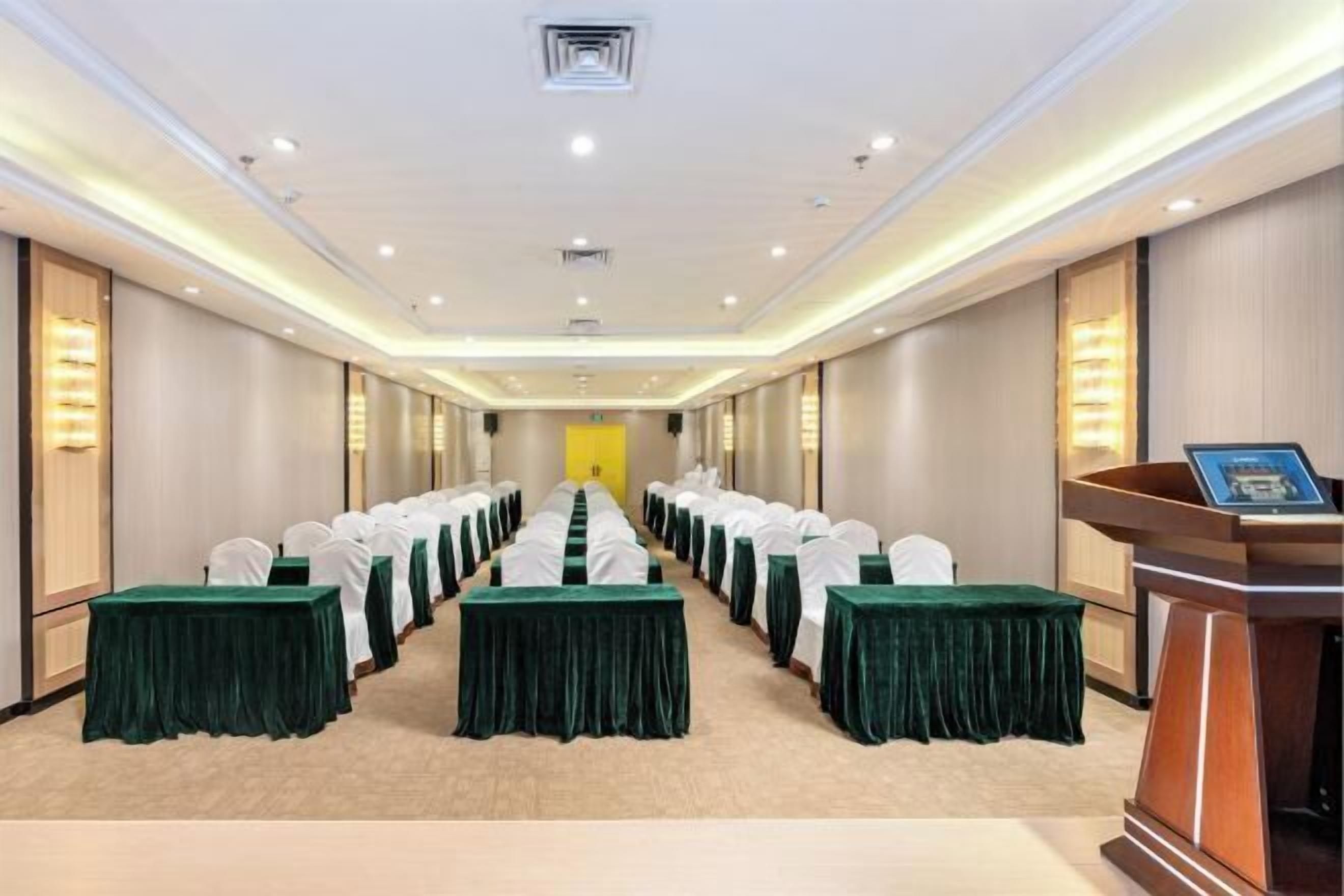 Meeting facility