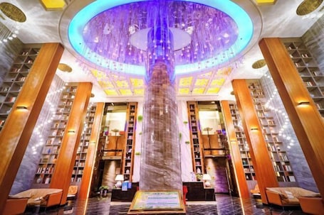 Interior. Siji Ruchun Hotel