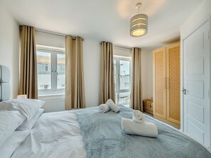3 chambres, Wi-Fi gratuit, draps fournis