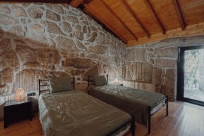 2 chambres, Wi-Fi gratuit, draps fournis