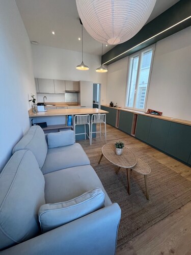 Design apartment in the heart of Arès - fully renovated - 200m from the beach