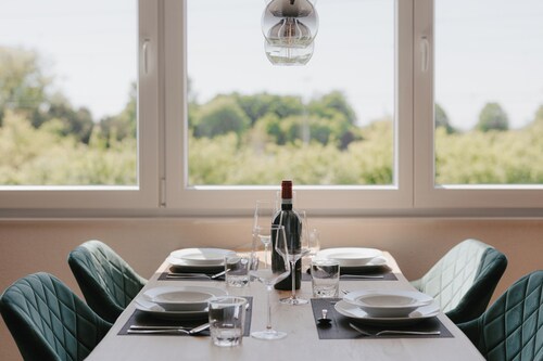 Green time-out | New building • Proximity to the Black Forest - Parking lot