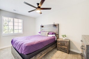 4 bedrooms, free WiFi, bed sheets