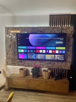 Interior - Apartment with yard, close to the sea (Burgas)