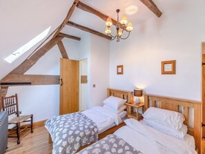 2 bedrooms, free WiFi, bed sheets - 2 bedroom accommodation in Bridgnorth and Ironbridge (Bridgnorth and Ironbridge)